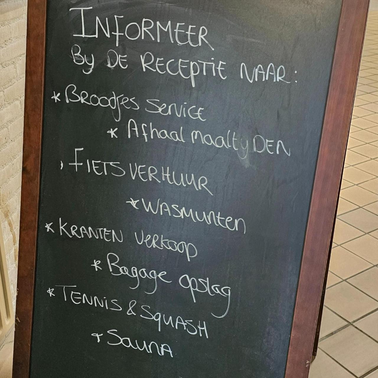 Prins Prachtig Amelander Kaap 97 Hollum  Buitenkant foto